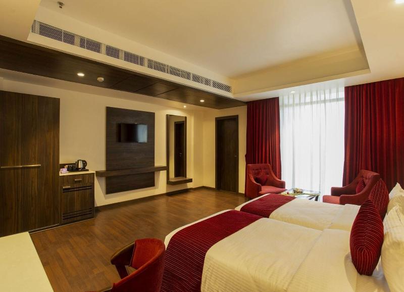 Sarovar Portico Somnath image