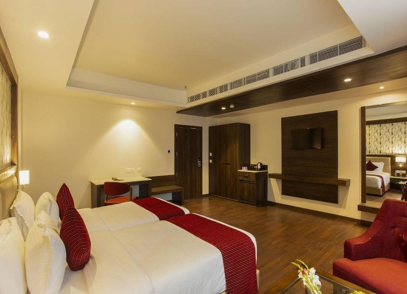 Sarovar Portico Somnath image