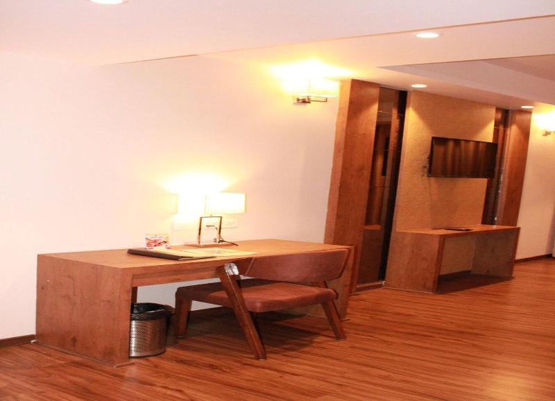 Sarovar Portico Somnath image