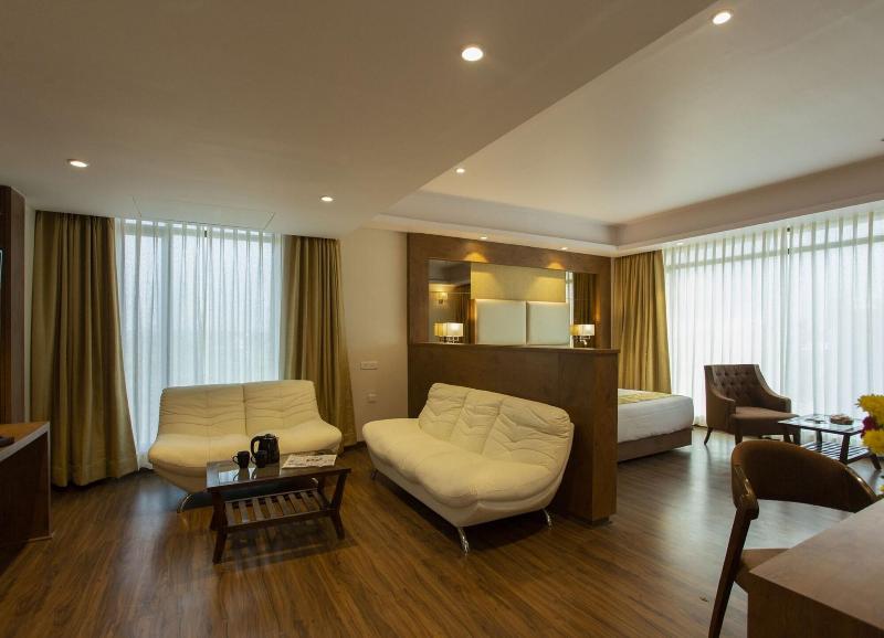 Sarovar Portico Somnath image