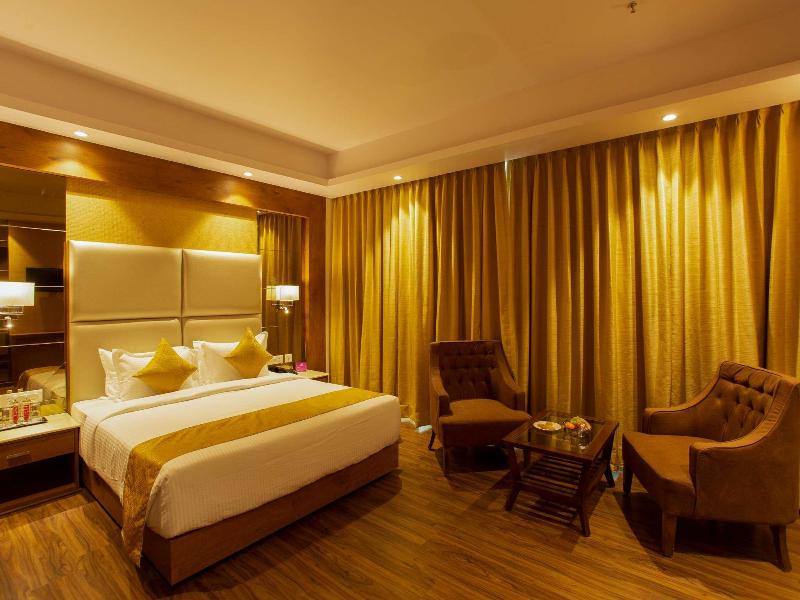 Sarovar Portico Somnath image