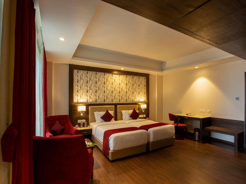 Sarovar Portico Somnath image