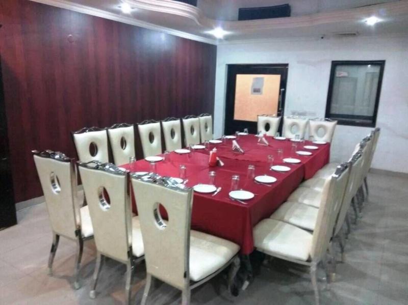 Hotel Mansarover Paradise image