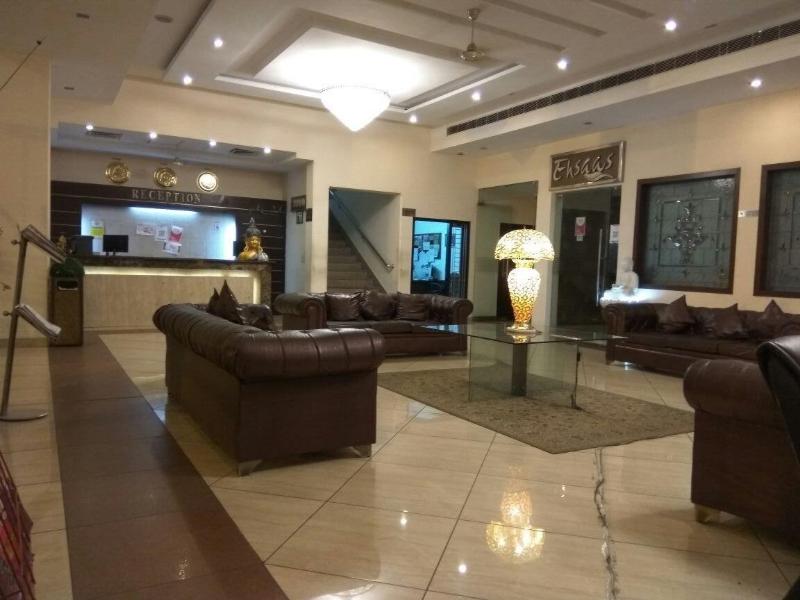 Hotel Mansarover Paradise image