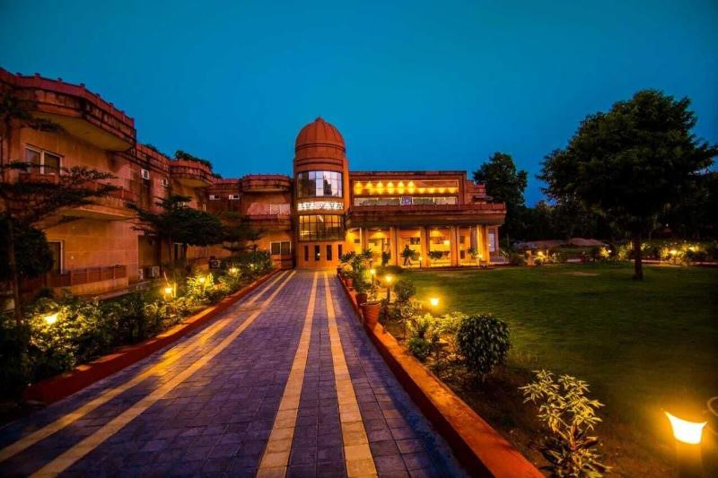 Riverfront Resort — general view