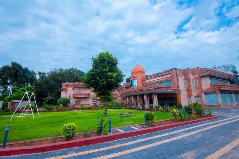 Riverfront Resort — general view