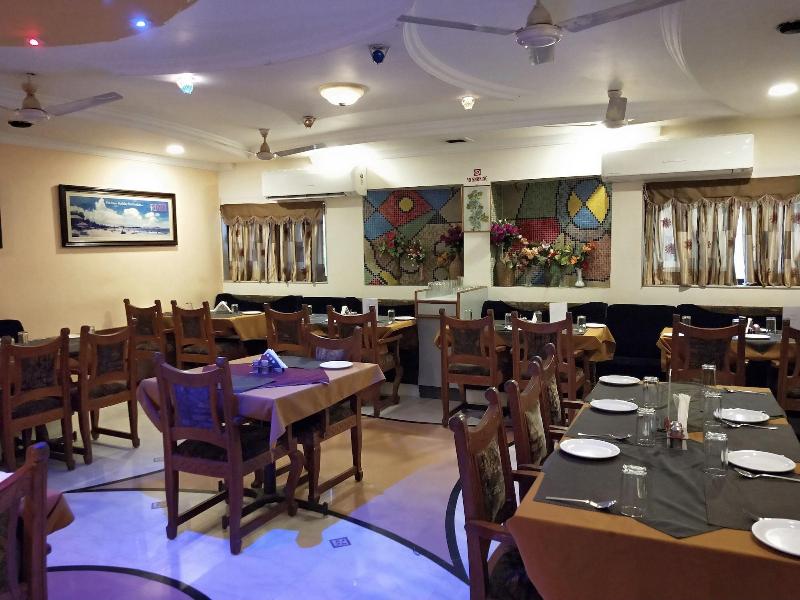 Hotel Samrat