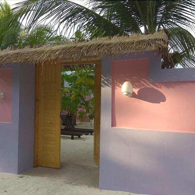 Holiday Inn Veyvah Maldives