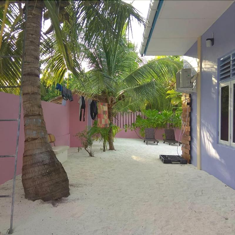 Holiday Inn Veyvah Maldives