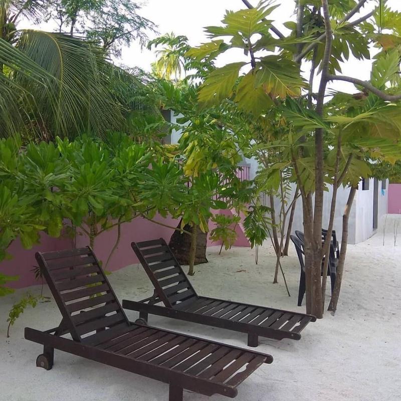 Holiday Inn Veyvah Maldives