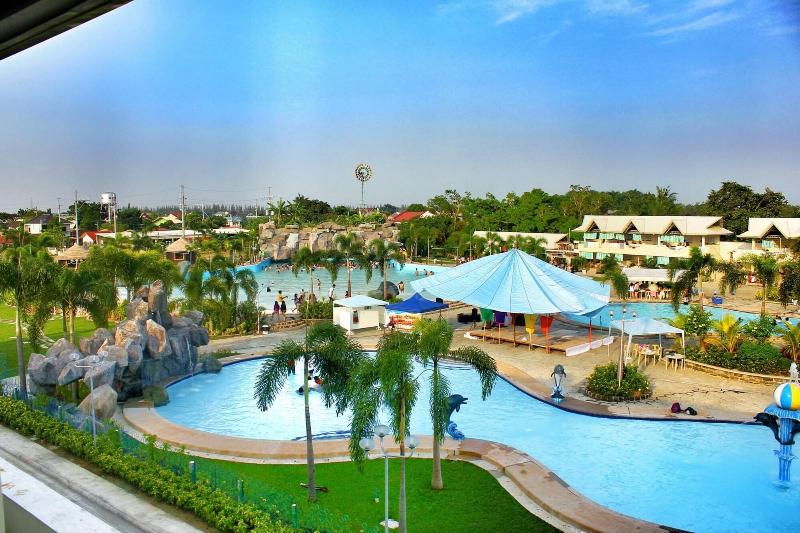 Klir Waterpark Resort image