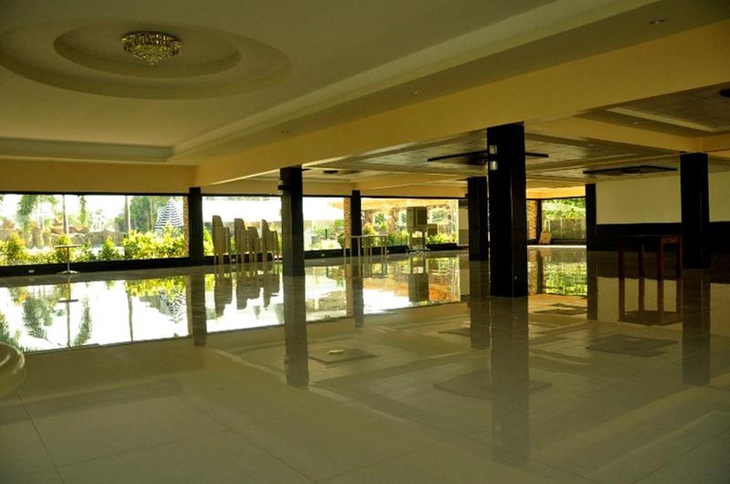 Klir Waterpark Resort image