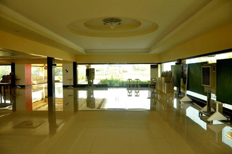 Klir Waterpark Resort image