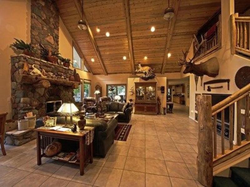 Rocky Point Ranch — general view