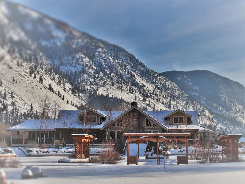 Rocky Point Ranch — general view