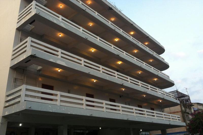 Sakol Hotel Korat image