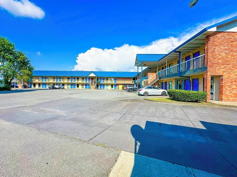 Travelodge by Wyndham Hahira
