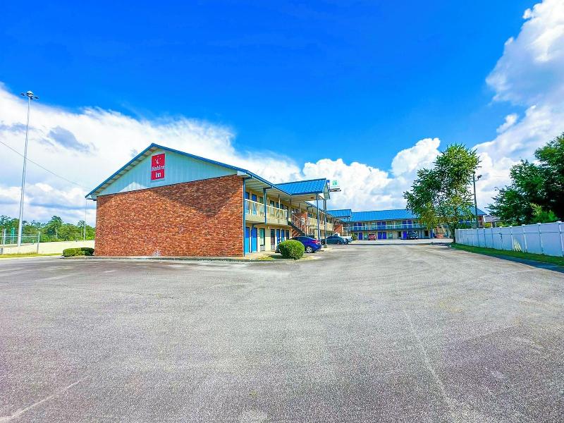 Travelodge by Wyndham Hahira