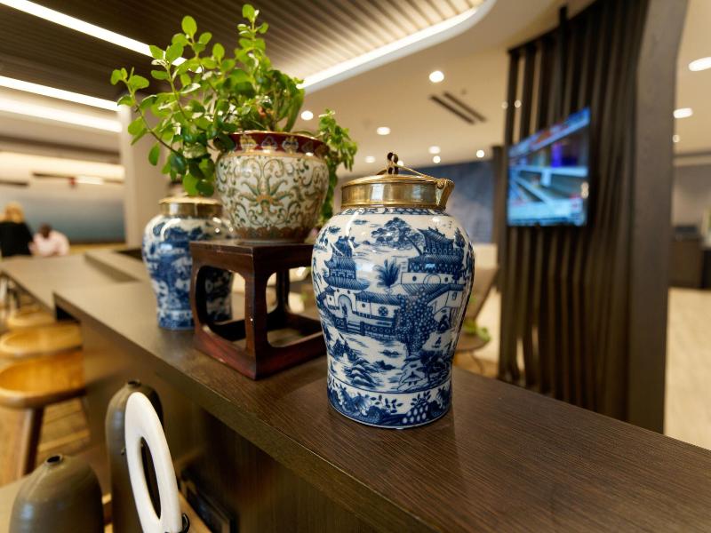 Springhill Suites Chicago - Chinatown image