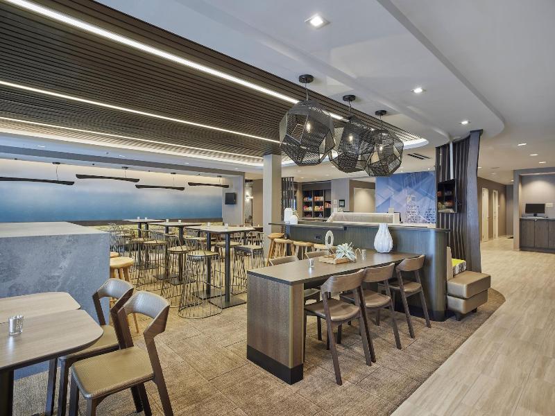 Springhill Suites Chicago - Chinatown image