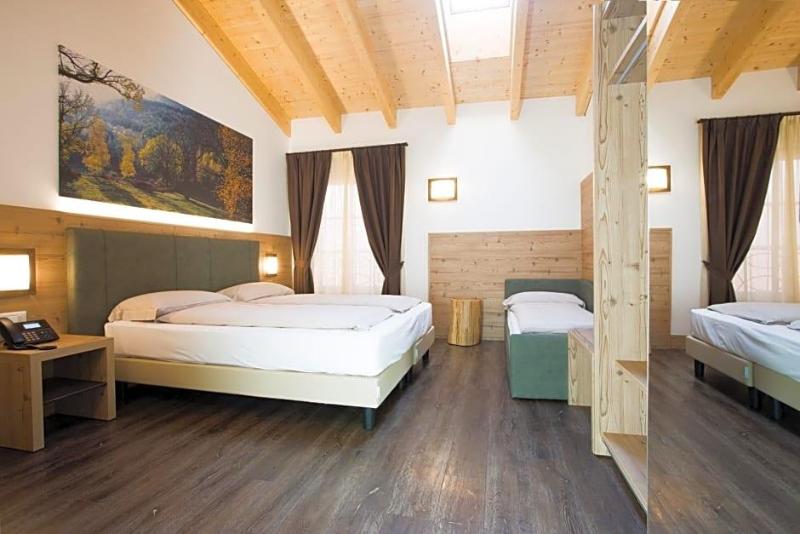Touring Hotel & Spa image