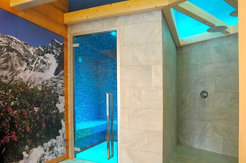 Touring Hotel & Spa image