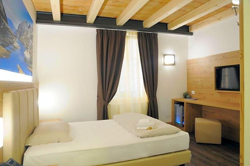Touring Hotel & Spa image