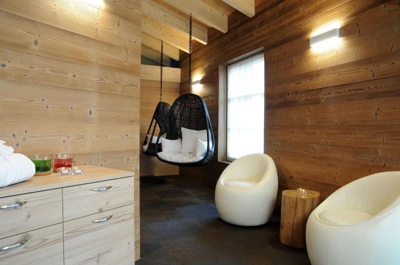 Touring Hotel & Spa image