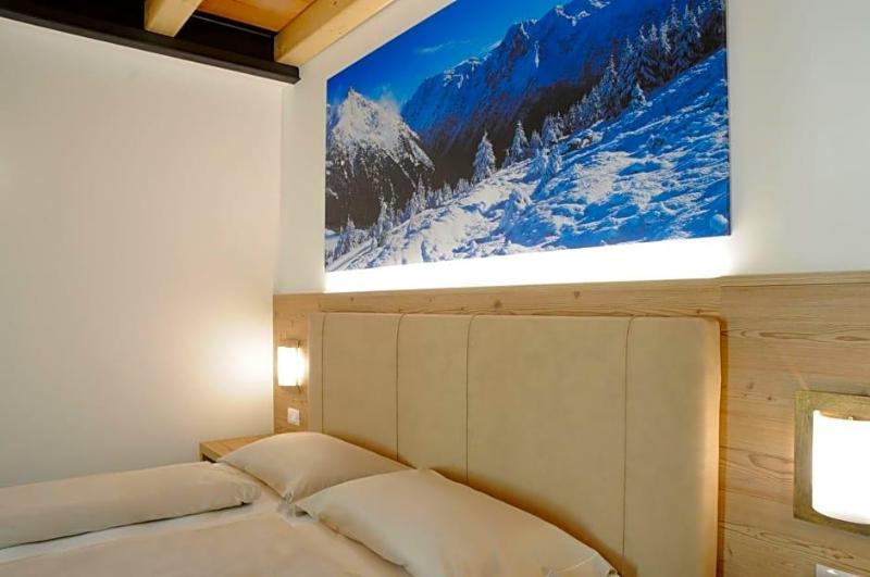 Touring Hotel & Spa image