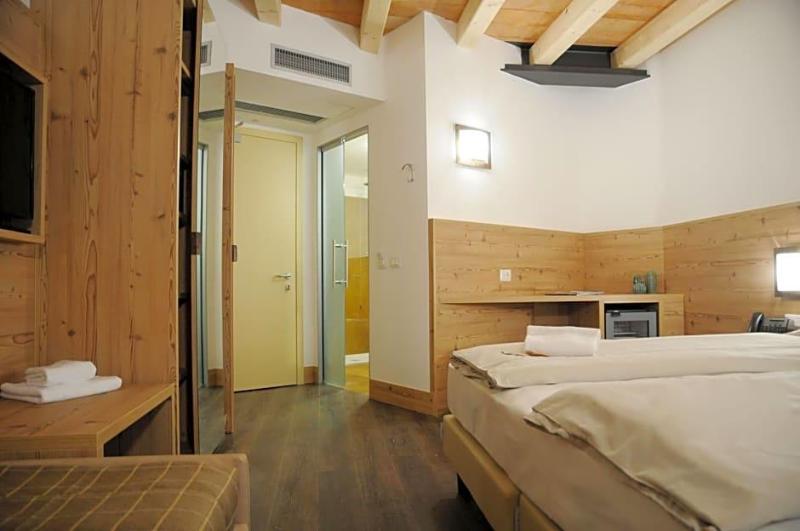 Touring Hotel & Spa image