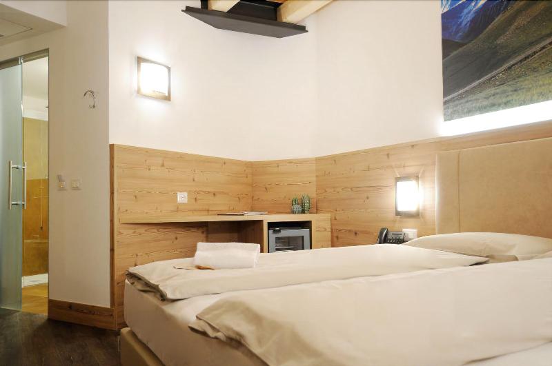 Touring Hotel & Spa image