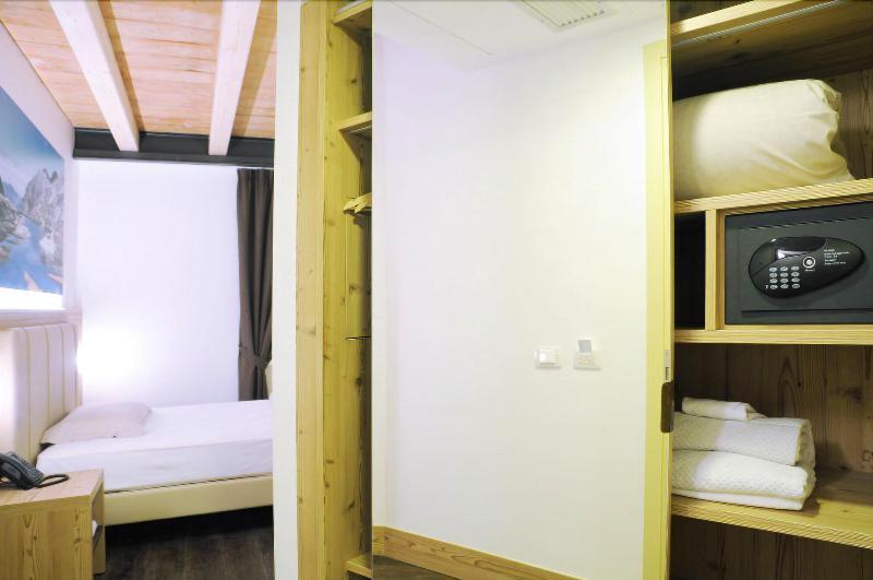 Touring Hotel & Spa image