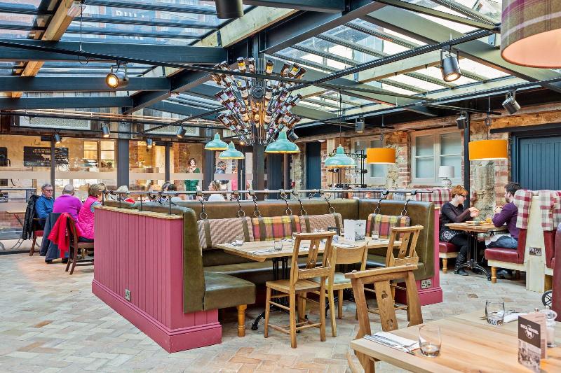 The Bull Hotel image