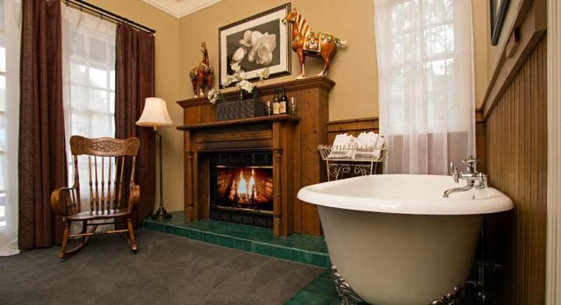 The Victoria Inn image