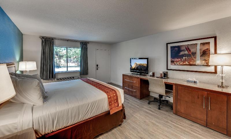 Angels Inn image