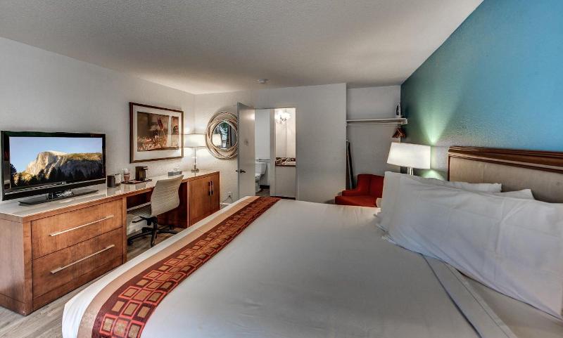 Angels Inn image