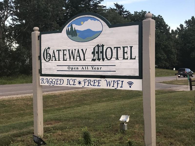 Gateway Motel image