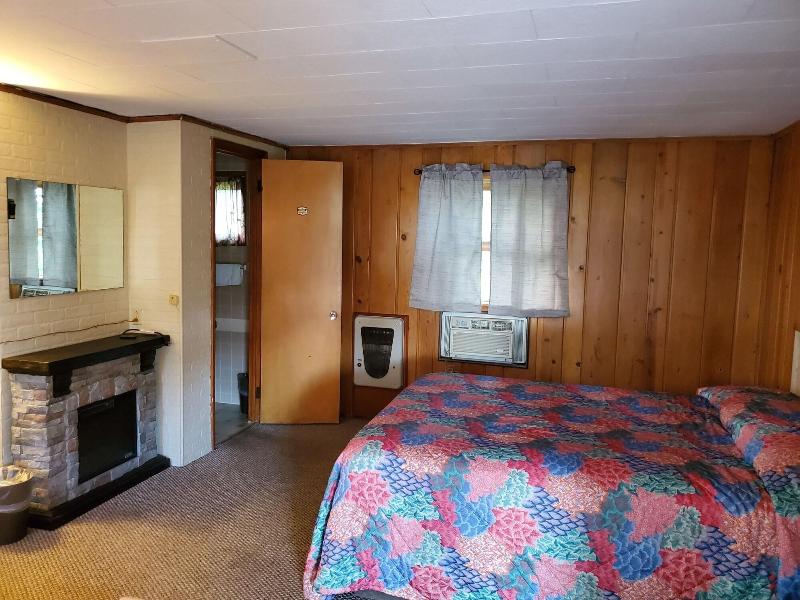 Gateway Motel image