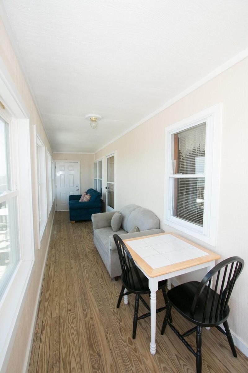 Outer Banks Motel image