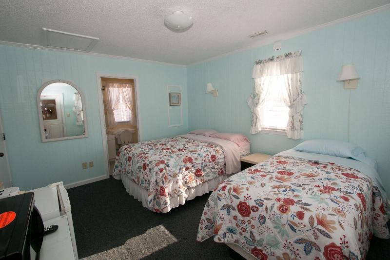 Outer Banks Motel image