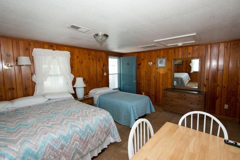 Outer Banks Motel image