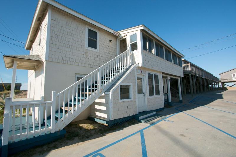 Outer Banks Motel image