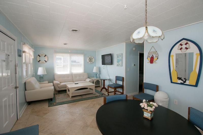 Outer Banks Motel image