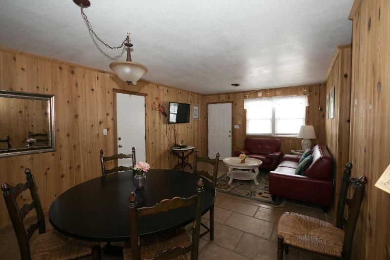 Outer Banks Motel image