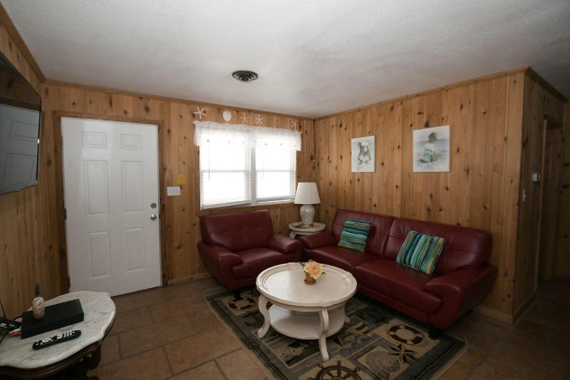 Outer Banks Motel image