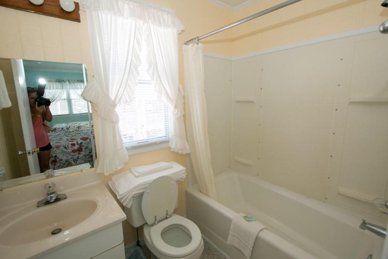 Outer Banks Motel image