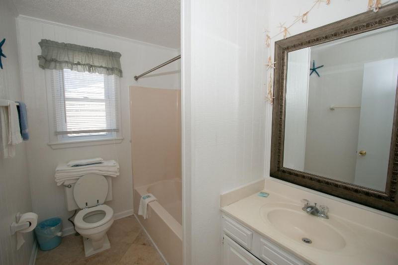 Outer Banks Motel image
