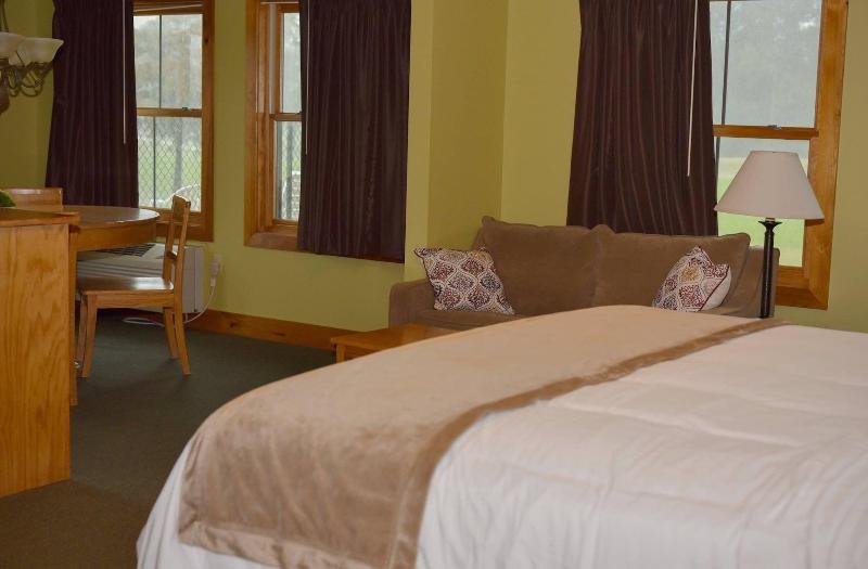 Champions Black Bear Lodge image 9
