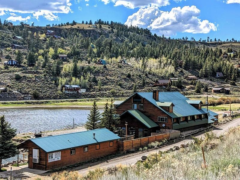 Aspen Cove Resort image