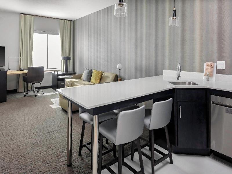 Residence Inn By Marriott Phoenix Mesa East image